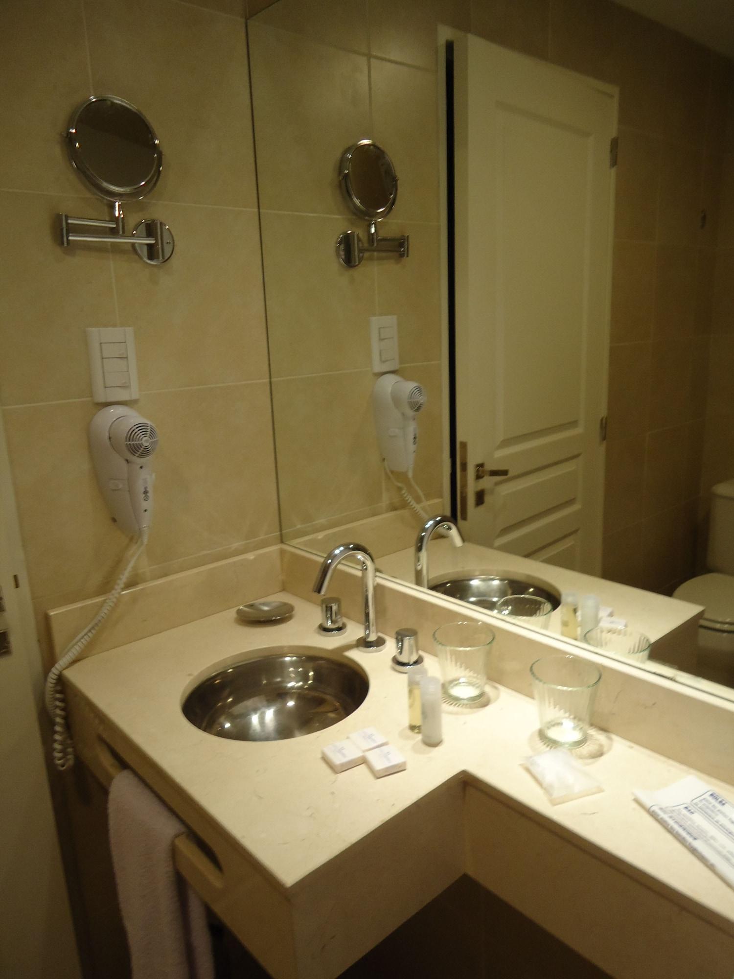 Puerto Amarras Hotel & Suites ซานตาเฟ ภายนอก รูปภาพ