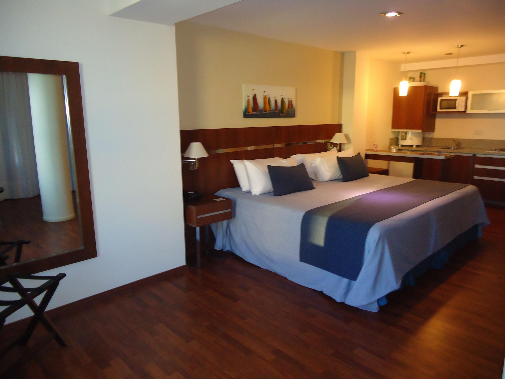 Puerto Amarras Hotel & Suites ซานตาเฟ ภายนอก รูปภาพ